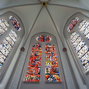 Kirchenfenster in der Rosenheimer Erlöserkirche